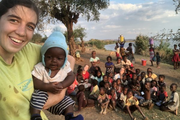 Potopisno predavanje Ivane Žigon o misijonu v Mozambiku